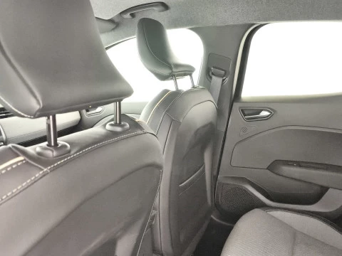 Renault Clio Techno TCe 90 (67kw)