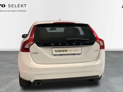 Volvo V60 familiar 2.0 D3 MOMENTUM AUTO 5P