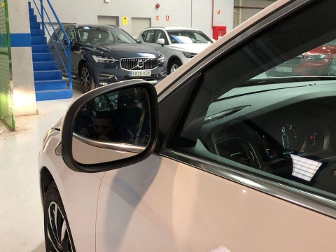 Volvo V60 familiar 2.0 D3 MOMENTUM AUTO 5P