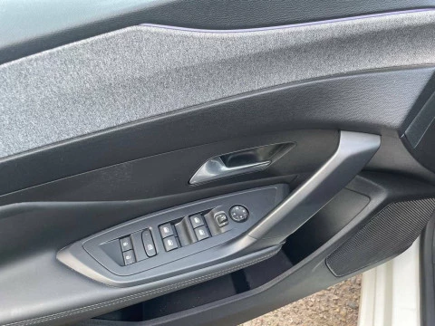 Peugeot 308 SW Allure Pack BlueHDi 130 S&S EAT8