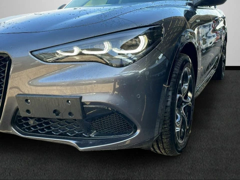 Alfa Romeo Stelvio 2.0 Gasolina 206kW (280CV) Veloce Q4