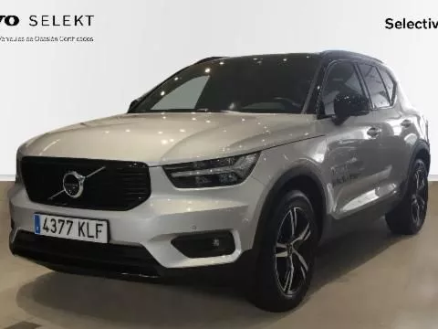 Volvo XC40 XC40 D4 AWD R-Design Automático Volvo XC40 XC40 D4 AWD R-Design Automático