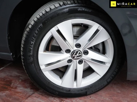 Volkswagen Golf 2.0 TDI 85kW 115CV DSG Variant