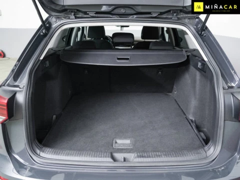 Volkswagen Golf 2.0 TDI 85kW 115CV DSG Variant