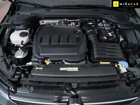 Volkswagen Golf 2.0 TDI 85kW 115CV DSG Variant