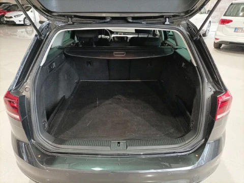 Volkswagen Passat Variant Executive 2.0 TDI 110kW DSG