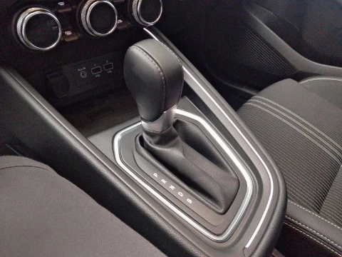 Renault Clio  Hibrido  E-TECH Hibrido Enginereed 103kW