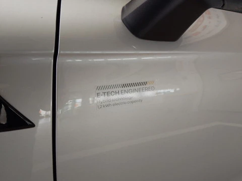 Renault Clio  Hibrido  E-TECH Hibrido Enginereed 103kW