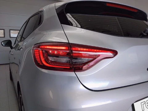 Renault Clio  Hibrido  E-TECH Hibrido Enginereed 103kW