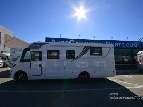 MCLOUIS NEVIS NEVIS 879