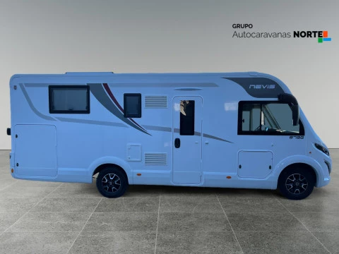 MCLOUIS NEVIS NEVIS 879