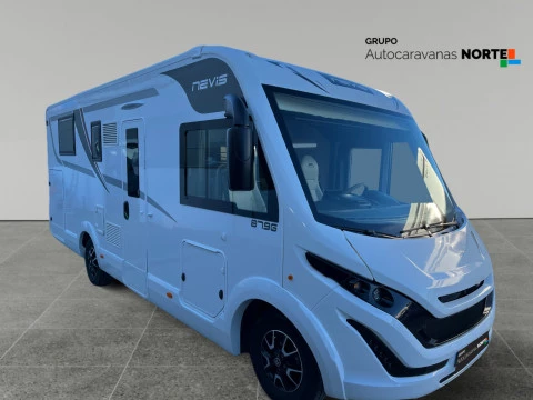 MCLOUIS NEVIS NEVIS 879