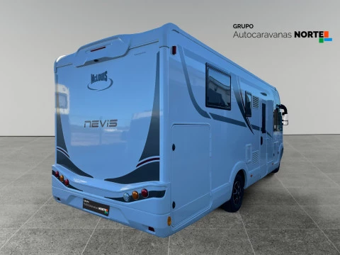 MCLOUIS NEVIS NEVIS 879