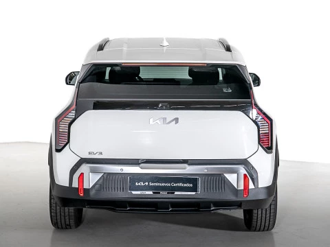 Kia EV3 Earth Long Range
