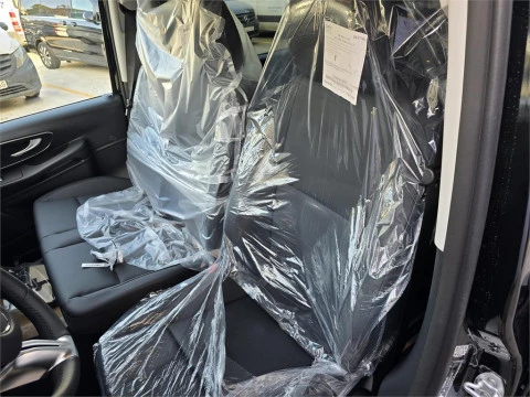 Mercedes-Benz Vito 116CDI AT 120kW Tourer Select Larga