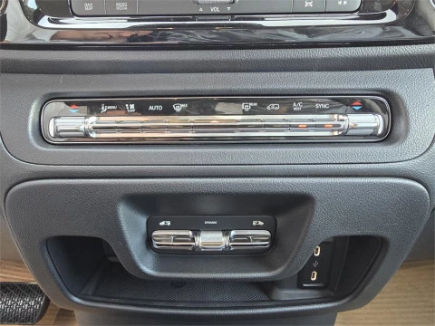 Mercedes-Benz Vito 116CDI AT 120kW Tourer Select Larga