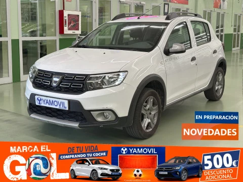 Dacia Sandero Stepway Essential TCe 66 kW (90 CV)