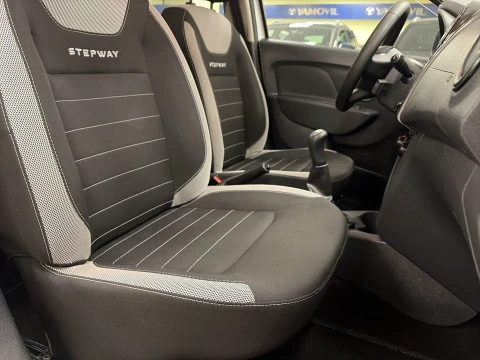 Dacia Sandero Stepway Essential TCe 66 kW (90 CV)