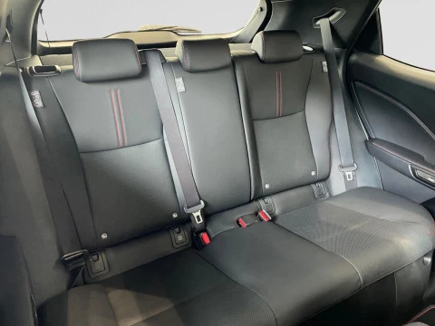 Lexus LBX 1.5 136cv HEV Emotion