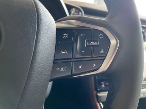 Lexus LBX 1.5 136cv HEV Emotion