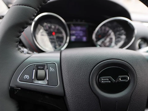 EVO CROSS 4 2.0 D 4WD (A ESTRENAR)