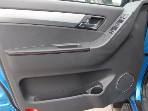 EVO CROSS 4 2.0 D 4WD (A ESTRENAR)