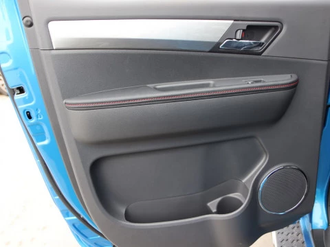 EVO CROSS 4 2.0 D 4WD (A ESTRENAR)