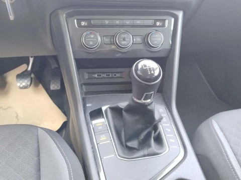 Volkswagen Tiguan  1.5 TSI Advance 96kW