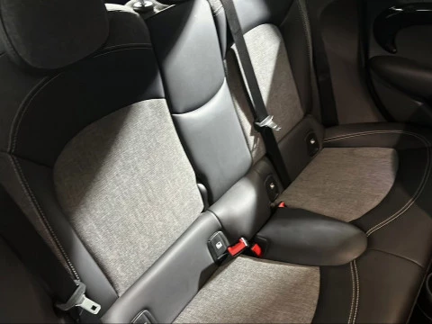 MINI COOPER 5 PUERTAS