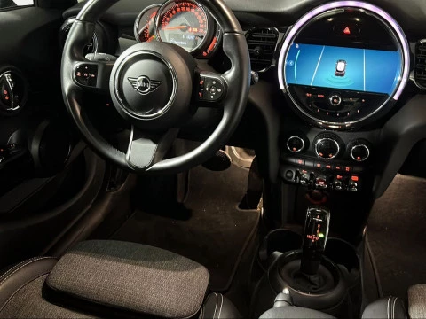 MINI COOPER 5 PUERTAS