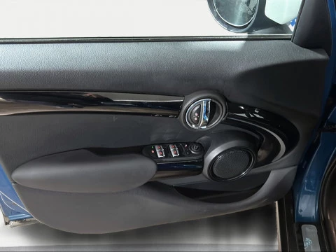 MINI COOPER 5 PUERTAS