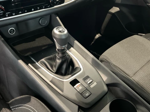 Nissan Qashqai DIG-T 103kW (140CV) mHEV 4x2 Acenta