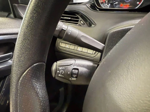 Peugeot 208 5P LIKE 1.6 BlueHDi 55KW (75CV)