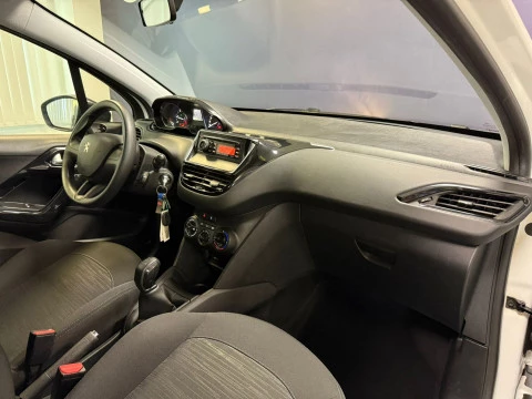 Peugeot 208 5P LIKE 1.6 BlueHDi 55KW (75CV)