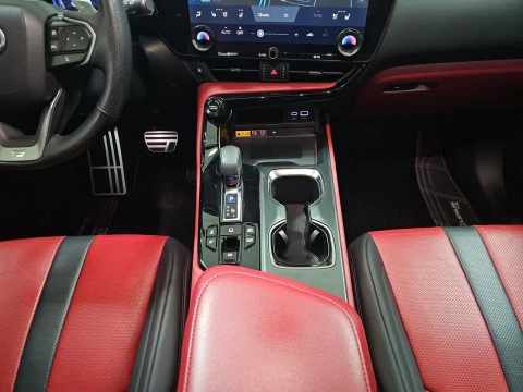 Lexus NX 450h+ F Sport 4WD