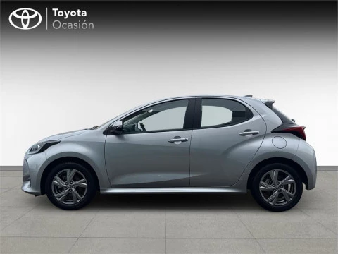 Toyota Yaris ACTIVE PLUS