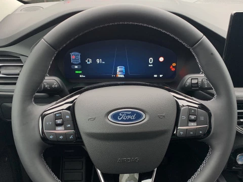 Ford Kuga Active 2.5 Duratec FHEV 132kW Auto