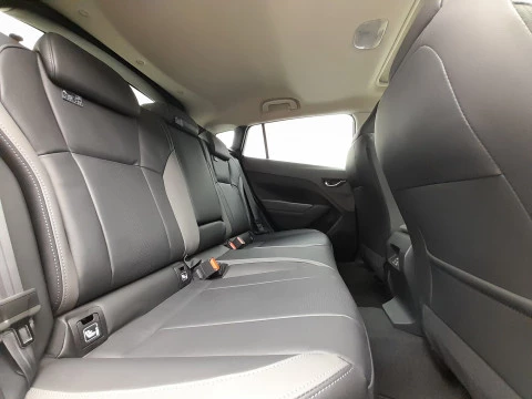 Subaru Crosstrek 2.0i Hybrid CVT Touring