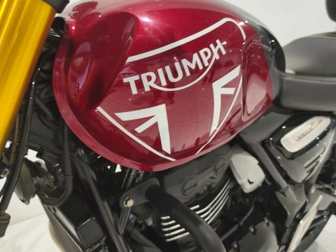 Triumph Street Triple S SPEED 400