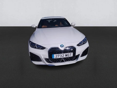 BMW i4 eDrive40