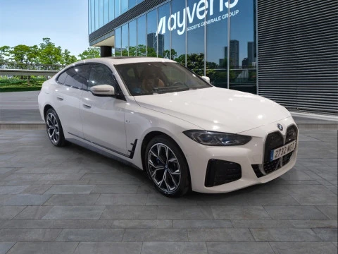 BMW i4 eDrive40