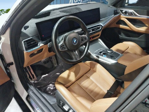 BMW i4 eDrive40