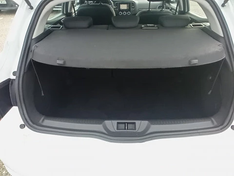 Renault Megane Life Blue dCi 85 kW (115CV)