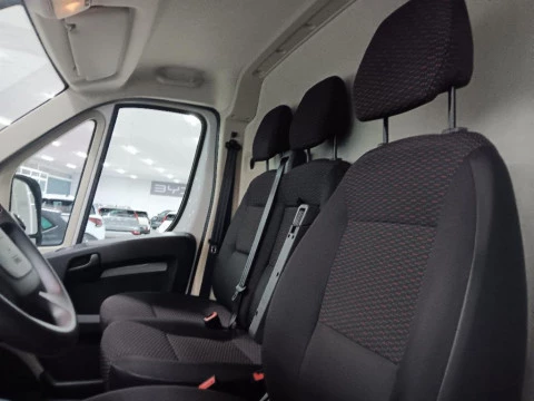 Citroën Jumper 2.2 BHDI 88KW L2H2 3.3T 4P