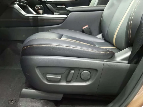 Mazda CX-80 3.3 E-SKYACTIV D254 MHEV HOMURA PLUS AWD 254 5P 7 Plazas