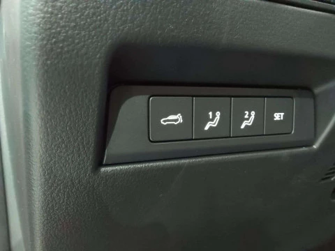 Mazda CX-80 3.3 E-SKYACTIV D254 MHEV HOMURA PLUS AWD 254 5P 7 Plazas