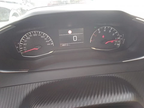 Peugeot 2008 Active Puretech 100 S&S BVM6