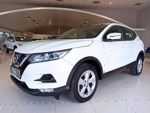 Nissan Qashqai QASHQAI 1.6 DCI ACENTA 4WD 130CV Nissan Qashqai QASHQAI 1.6 DCI ACENTA 4WD 130CV