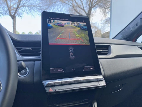 Renault Captur techno Eco-G 100cv (74 kW)