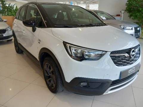 Opel Crossland X 1.2 81kW Design Line 120 Aniversario S/S Opel Crossland X 1.2 81kW Design Line 120 Aniversario S/S